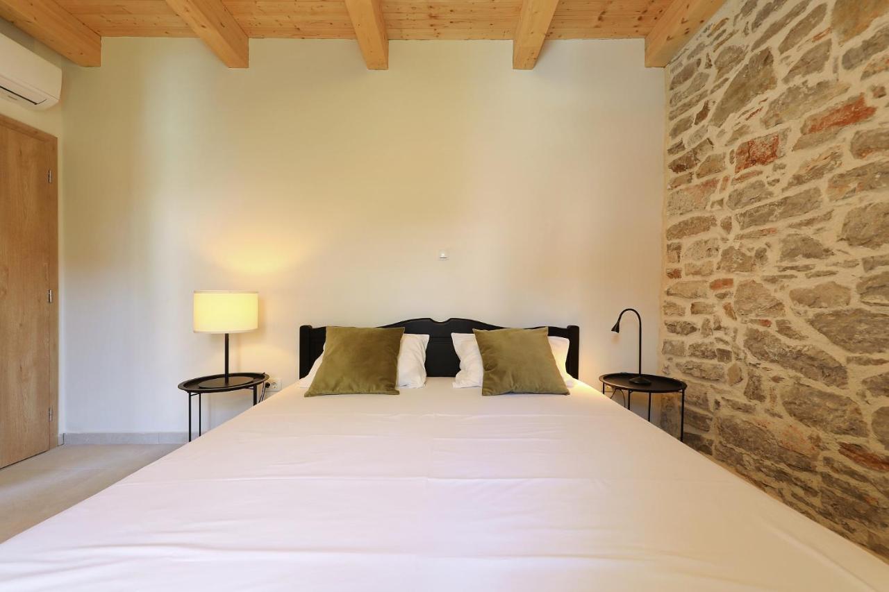 Villa Mira With A Heated Pool And A Sea View Bozava Exterior photo