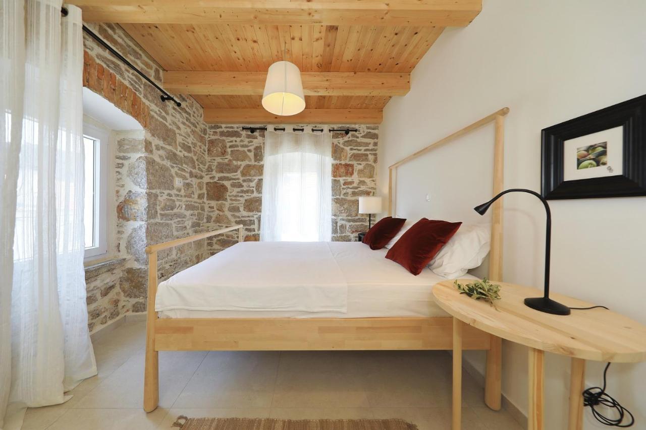Villa Mira With A Heated Pool And A Sea View Bozava Exterior photo